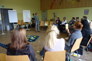 Die Lerncoaches werden von einer Moderatorin des Kompetenzteams Münster regelmäßig fort gebildet.