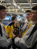 Wir haben den Pokal