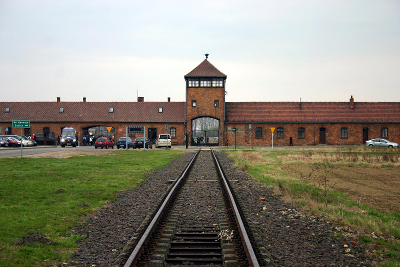 auschwitz 2